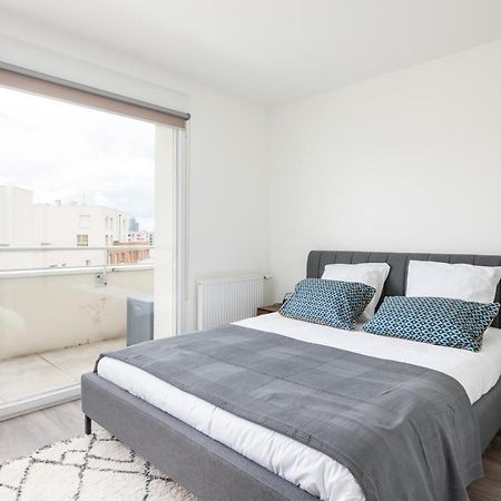 Appartement De Standing Avec Grande Terrasse Villeurbanne Exterior photo
